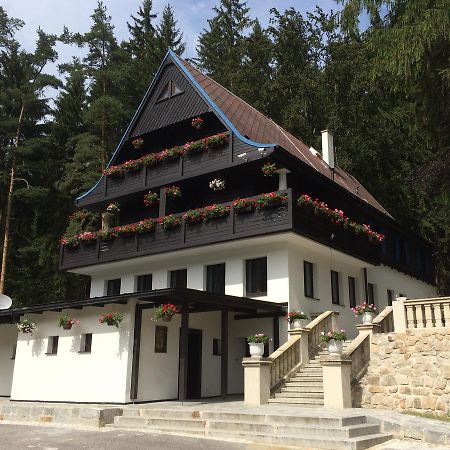 Hunting Lodge Vitkov Sokolov Eksteriør billede